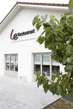 Comfort Bayonne Hotell 3*