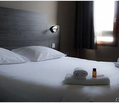 Hotell Comfort Bayonne 3*